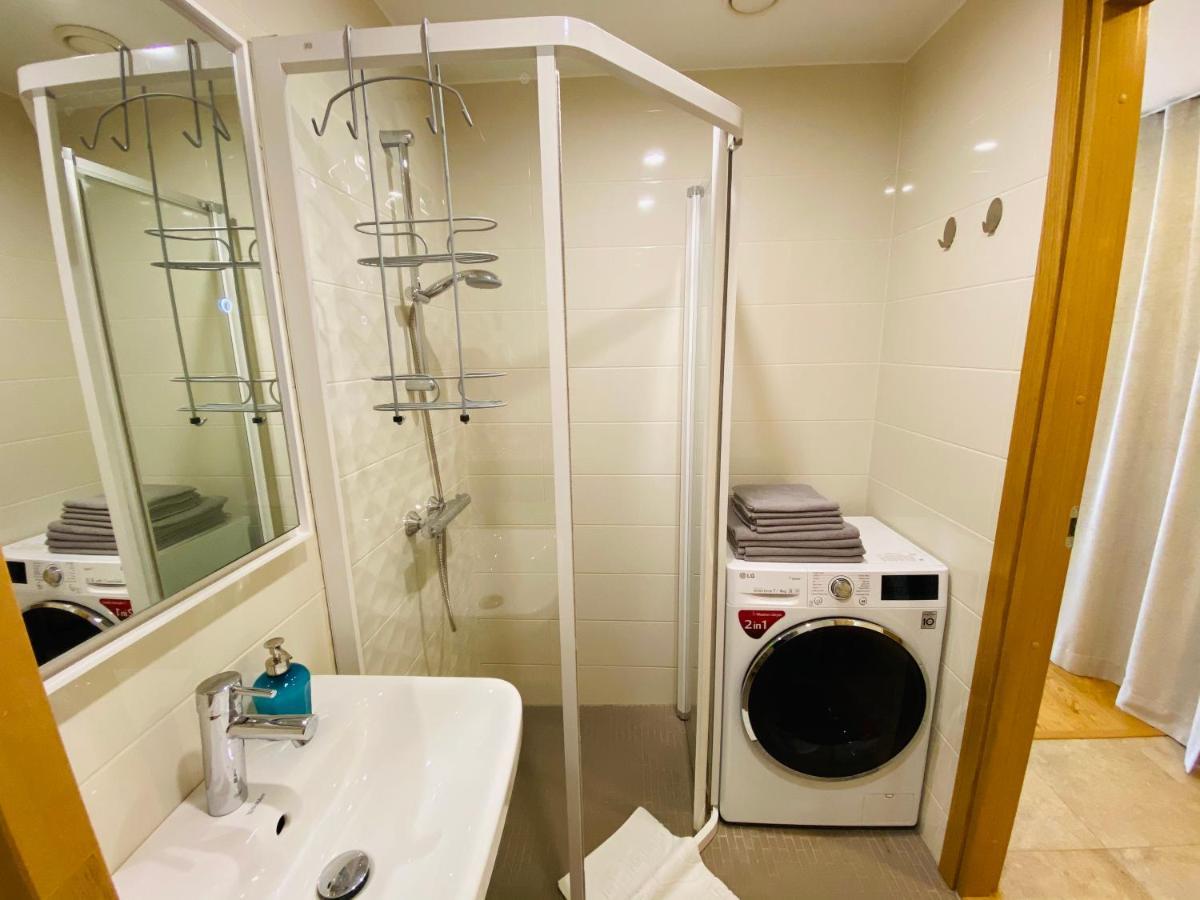 Cozy Home Apartment - Tallinn City Center Buitenkant foto