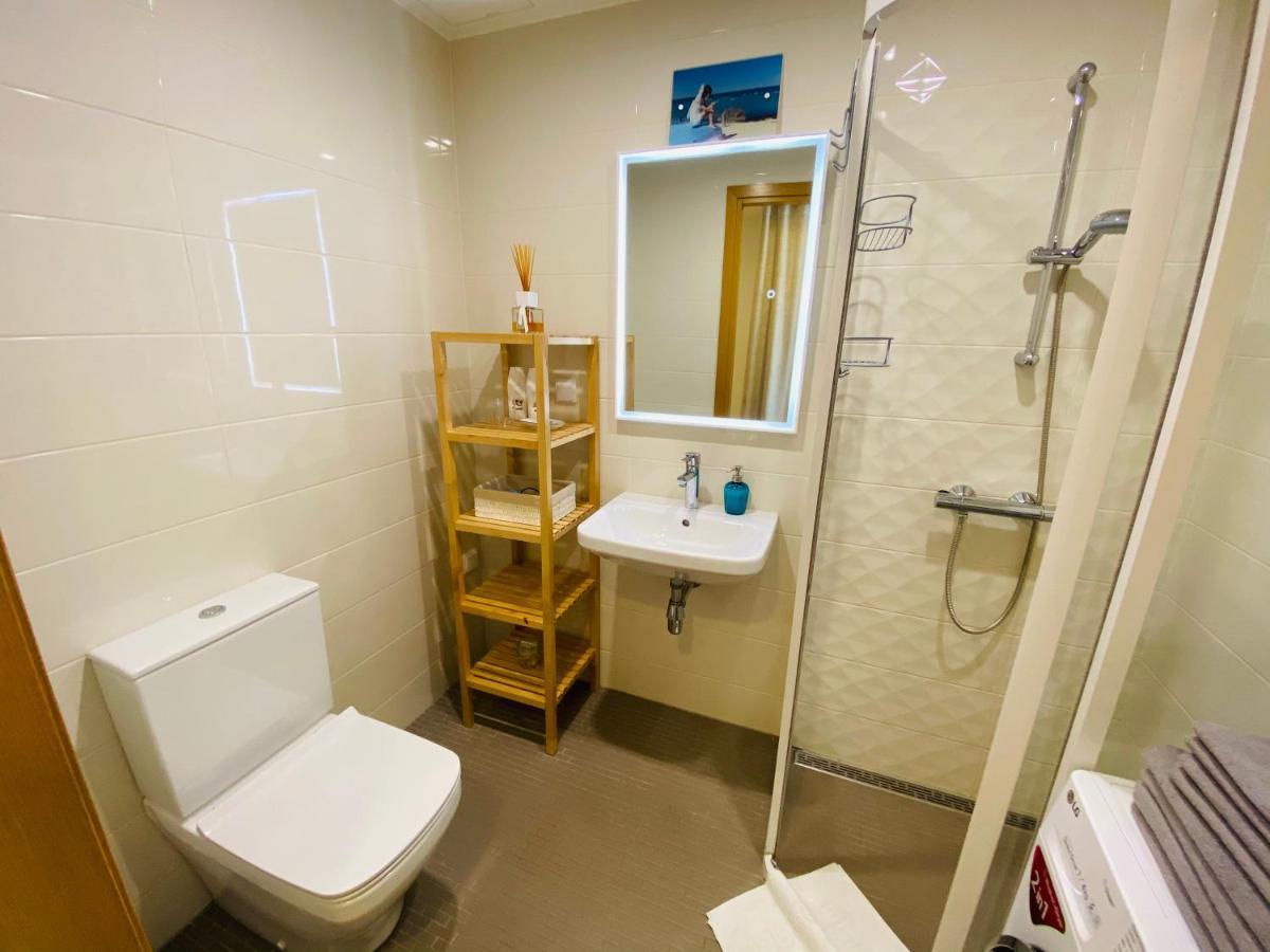 Cozy Home Apartment - Tallinn City Center Buitenkant foto