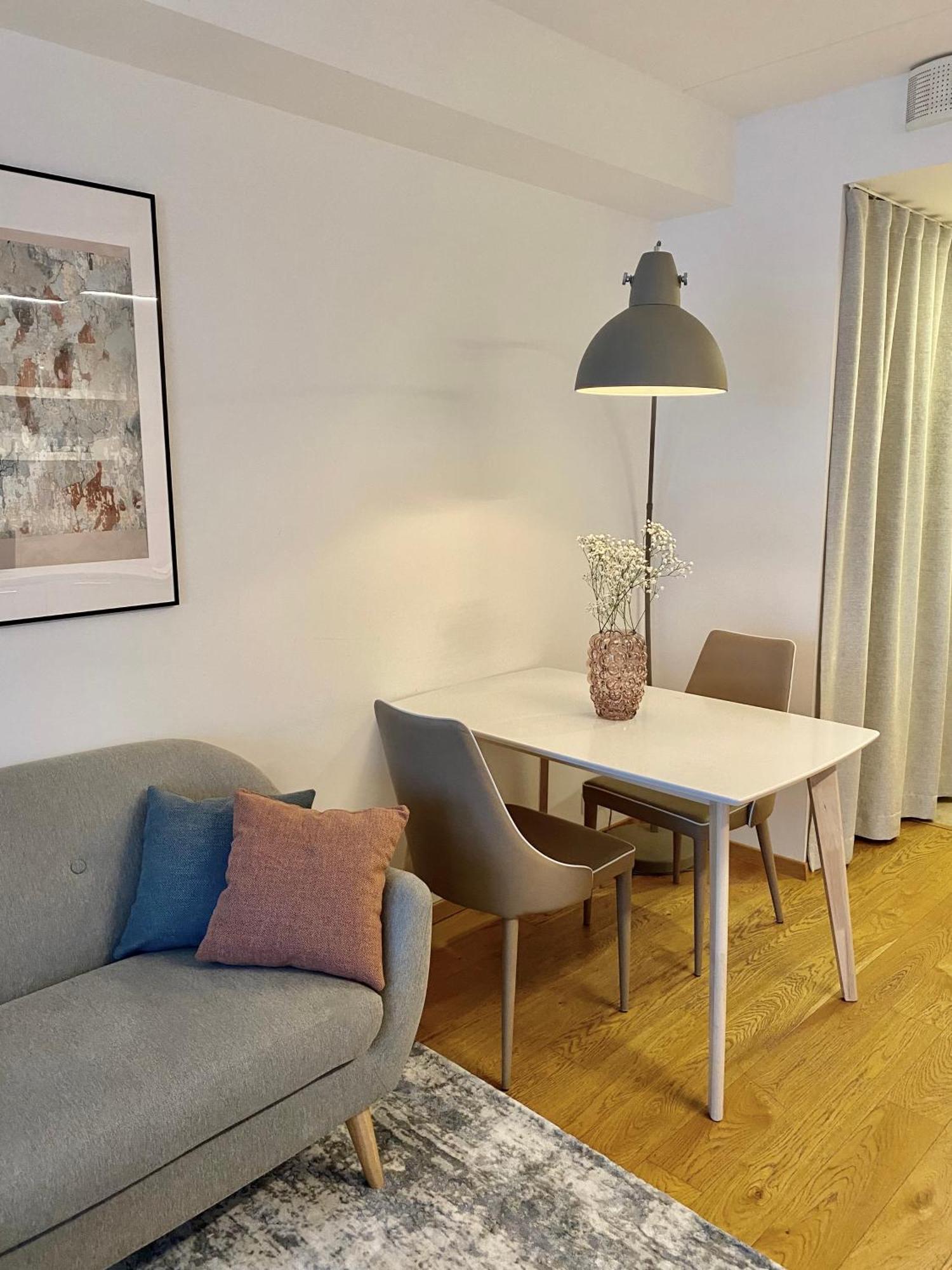 Cozy Home Apartment - Tallinn City Center Buitenkant foto